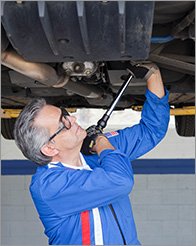 Lewis' Towing & Auto Repair: Merrimack Garage